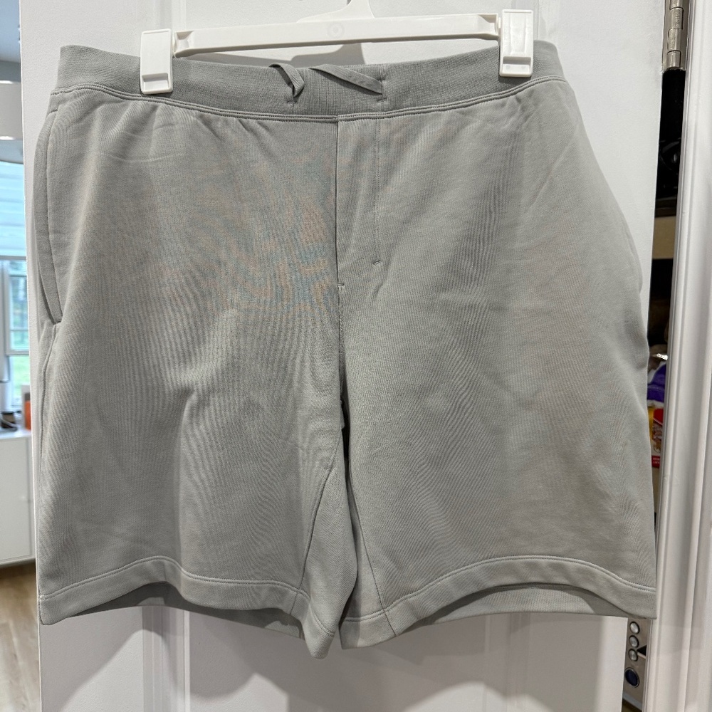 NWT men’s lululemon shirt